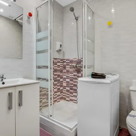 Castellano De Steram Flats Appartement *