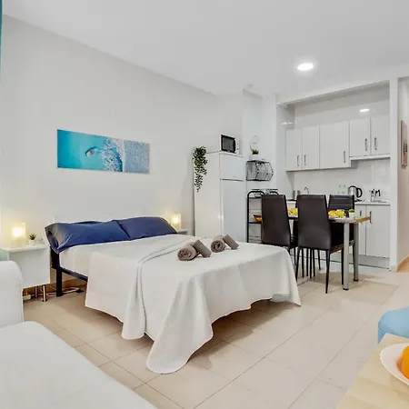 Castellano De Steram Flats Apartman Torremolinos